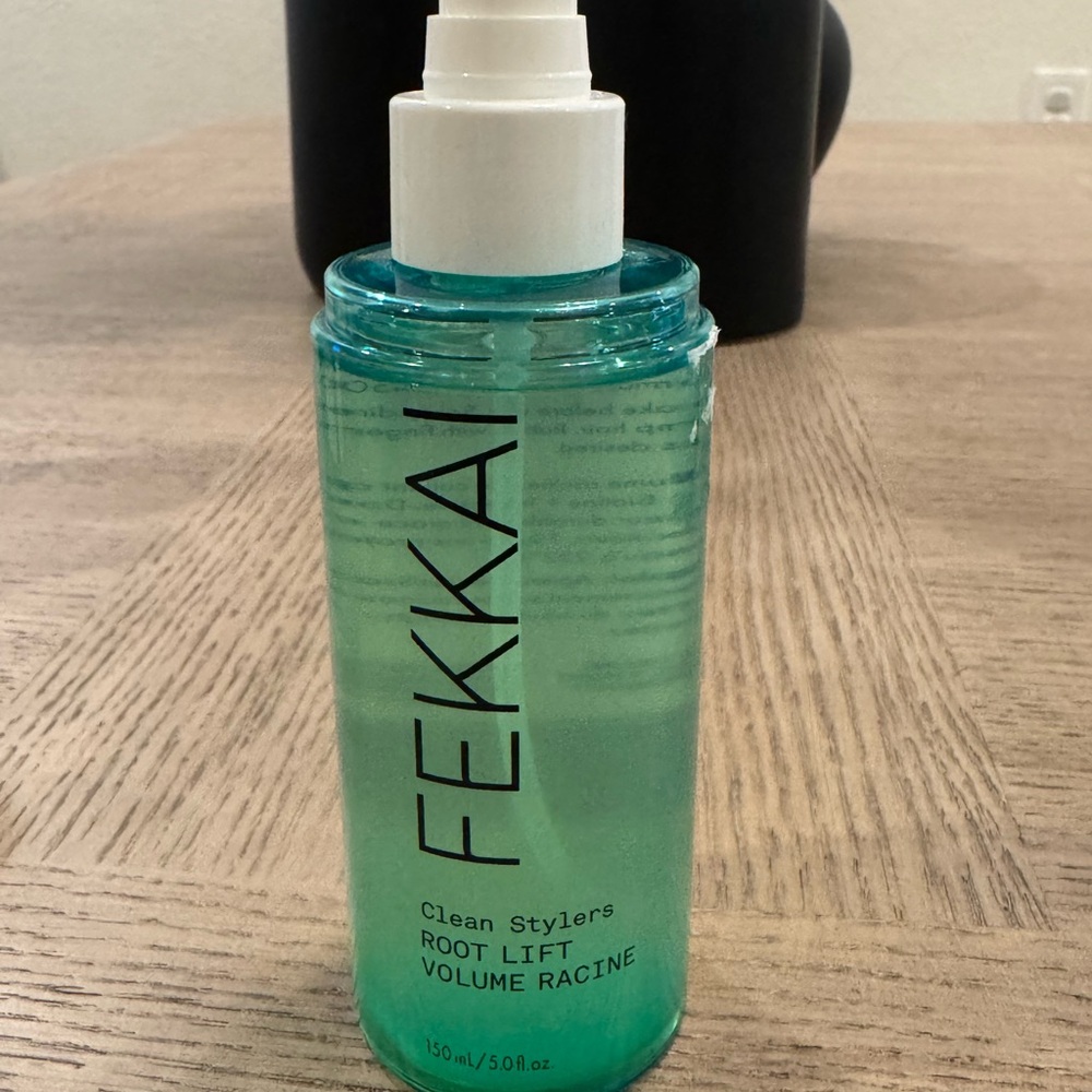 Fekkai Root Lift Volume Spray - Teal